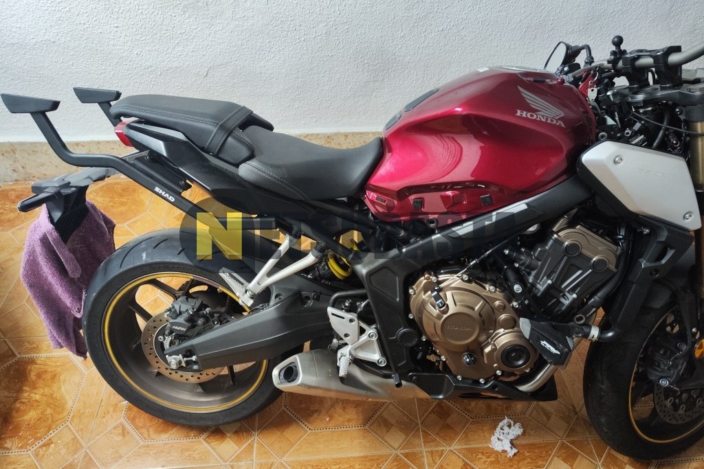 Subasta De Honda Cb R