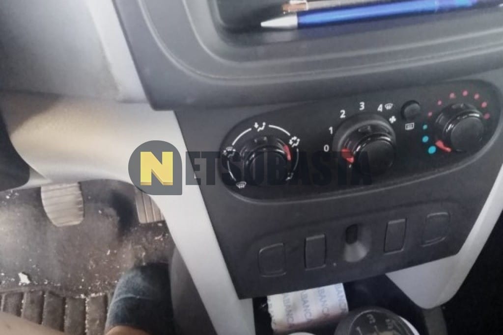 Dacia Sandero 1.2 2013