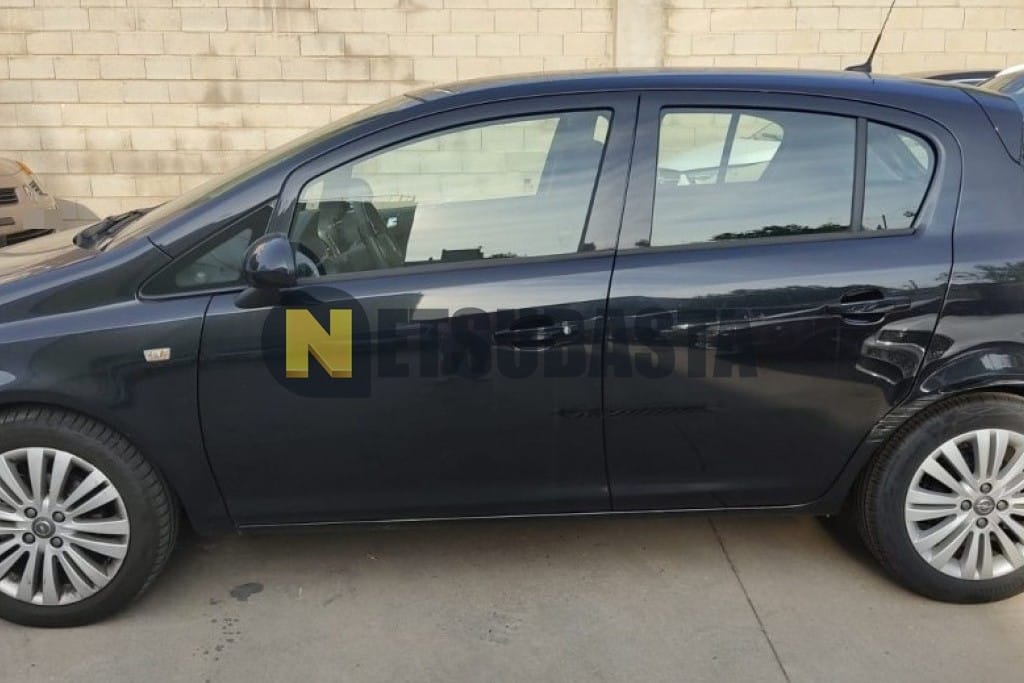 Opel Corsa 1.2 Easytronic 2013