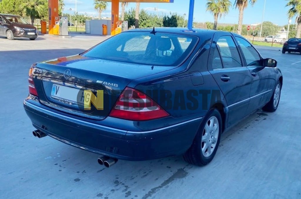 subasta-de-mercedes-benz-s-320-2000