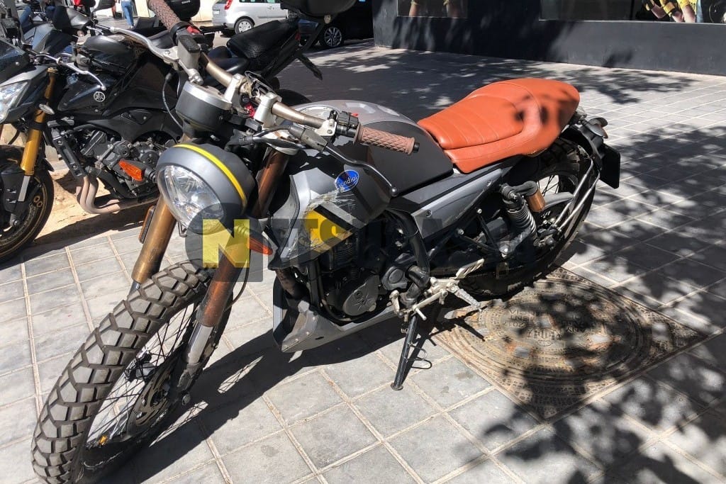 Kaufen Motorschutzbügel Mondial HPS 125 Hipster