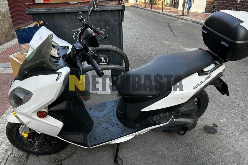 Accessoires et pièces Keeway City Blade 125 | La Bécanerie Maxi-scooter
