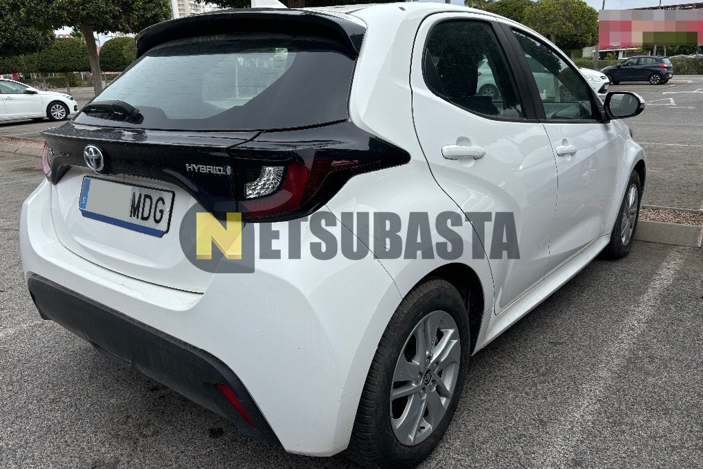 Toyota Yaris 120H 2023