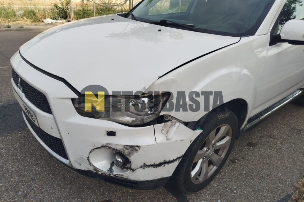 Mitsubishi Outlander 220 DI-D MIVEC 2011