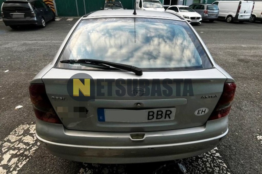 Opel Astra 1.6 16V 2000