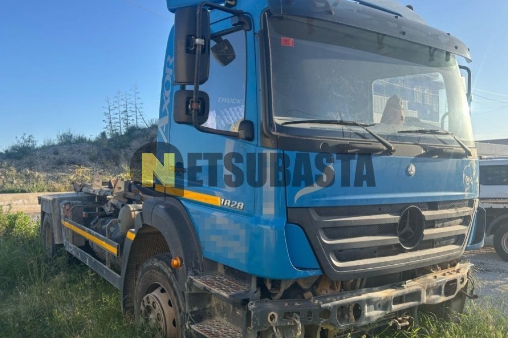 Mercedes-Benz Axor 1828 2005