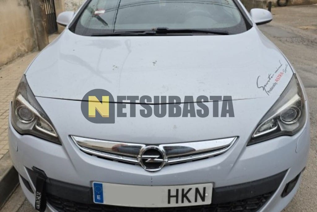 Subasta de Opel Astra GTC 1.6 Turbo 2012