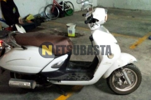 Yamaha XMAX 125 2006