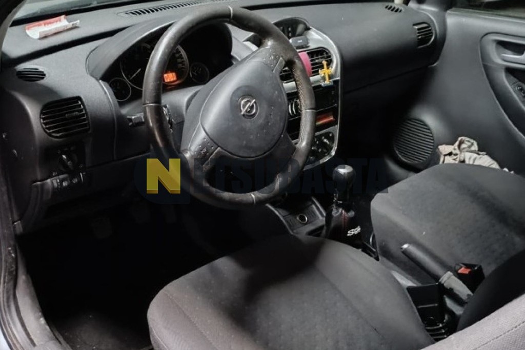 Opel Corsa 1.2 16v 2003