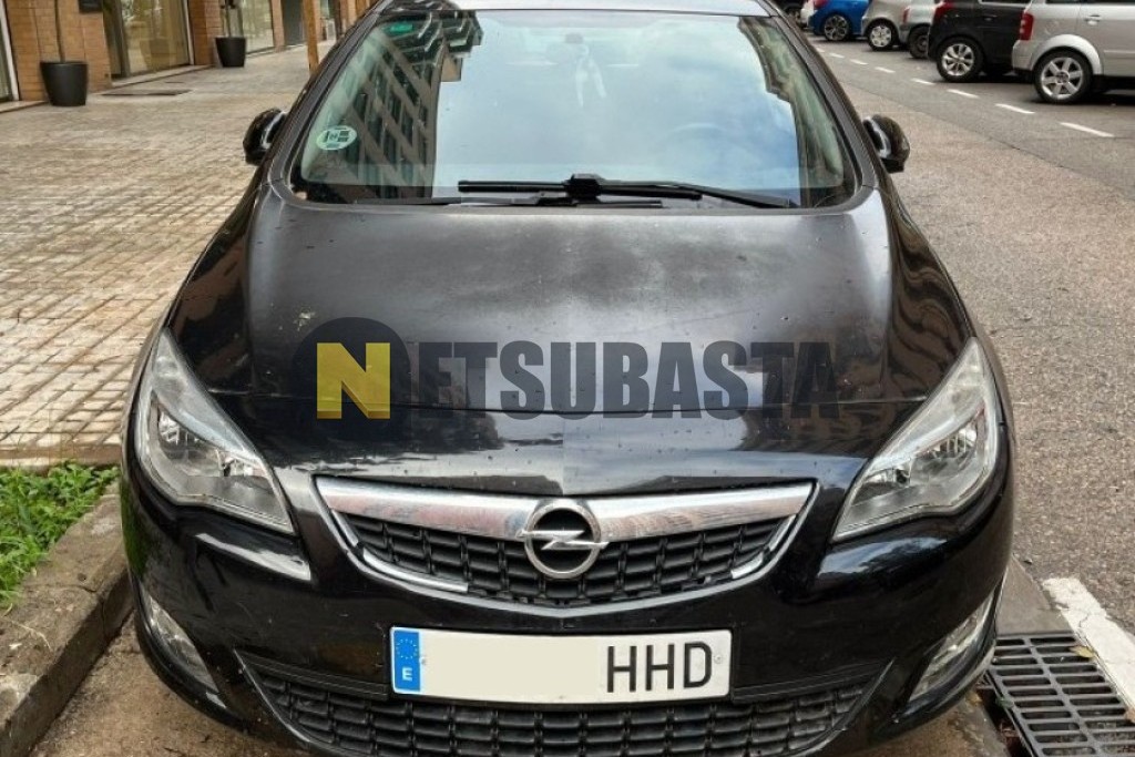 Opel Astra 1.7 CDTi 2011