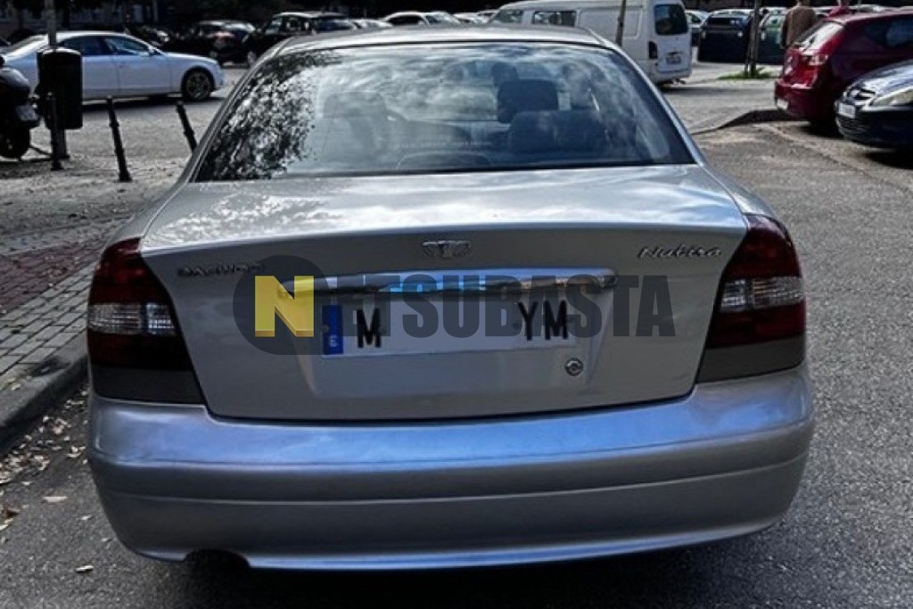 Daewoo Nubira Sedán 1.6 1999