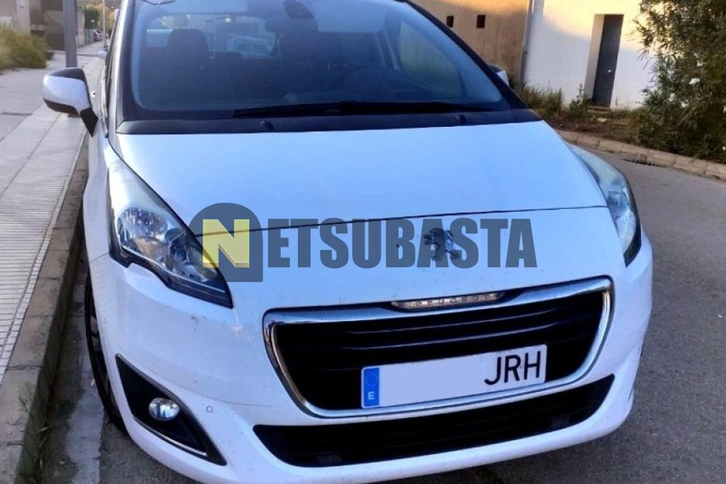 Peugeot 5008 1.2 Puretech 2016