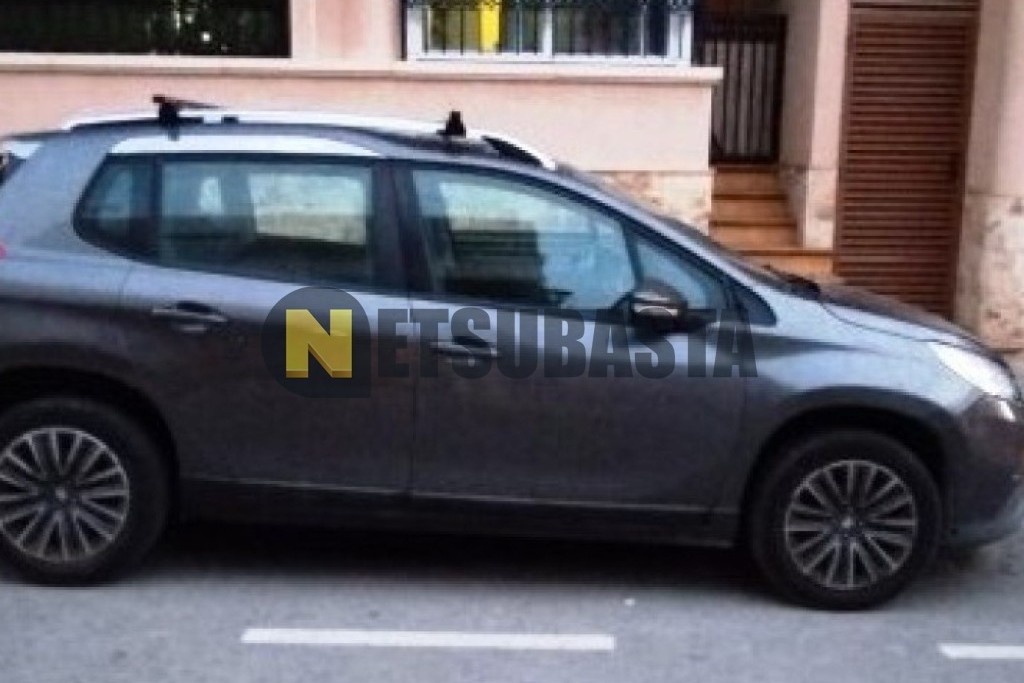 Peugeot 2008 1.2 PureTech 2015