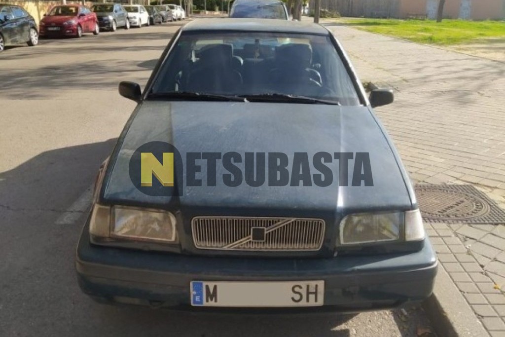 Volvo 460 2.0i 1995