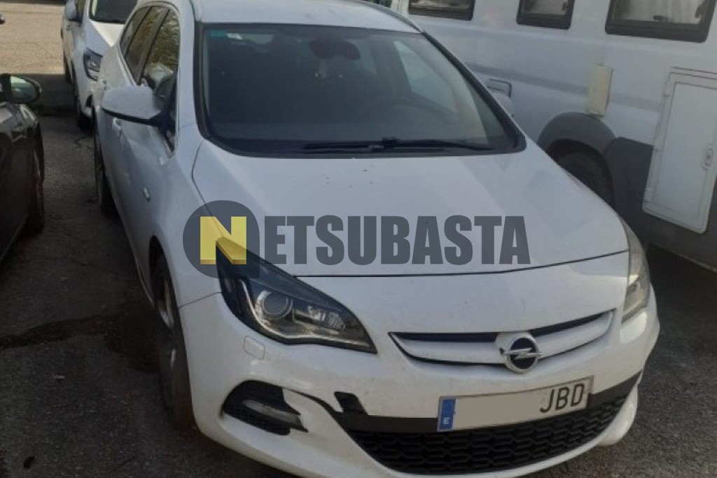 Opel Astra Sport Tourer Biturbo 2.0 CDTI 2014