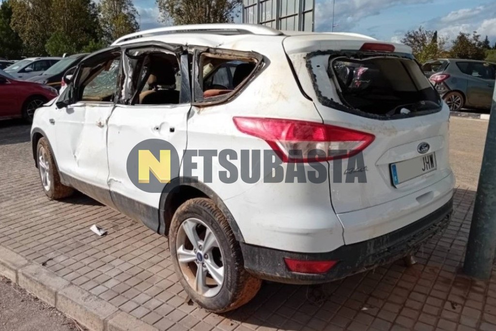 Ford Kuga 2.0 TDCi 2015