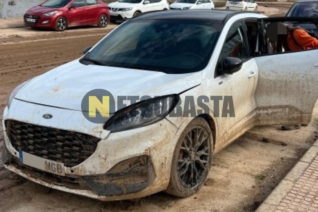 Ford Kuga 2.5 FHEV 2023