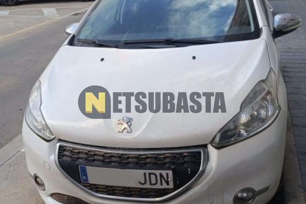 Peugeot 208 1.4 HDi 2015