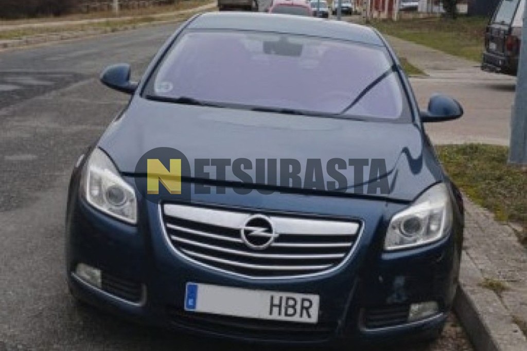 Opel Insignia 2.0 CDTi 2011