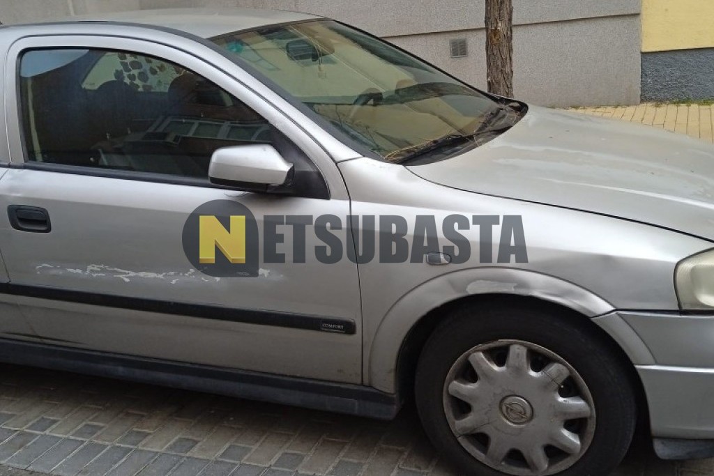 Opel Astra 1.6 2000