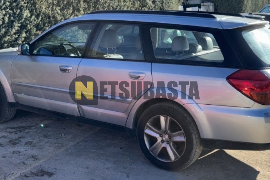 Subaru Outback 3.0R Aut. 2004