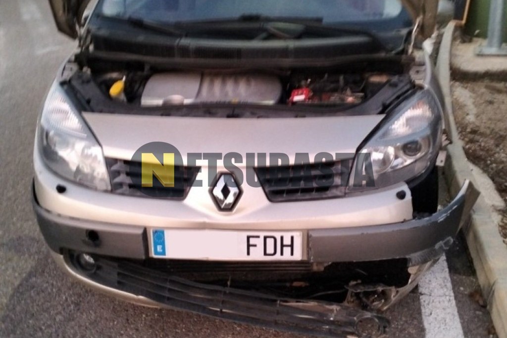 Renault Grand Scenic 2.0 dCi 2006