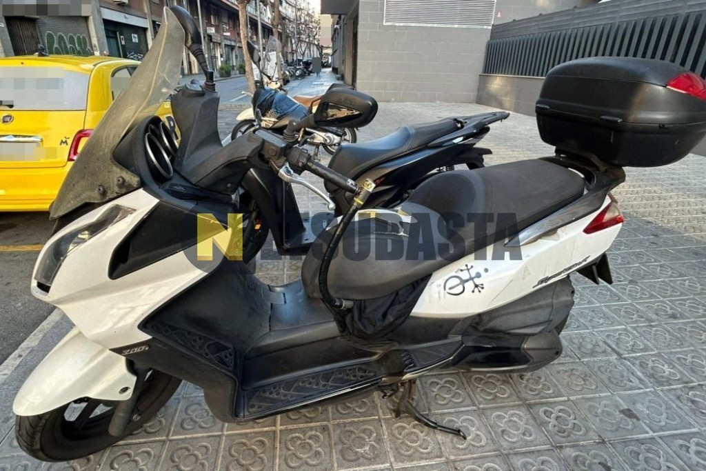 Kymco Super Dink 300i 2015