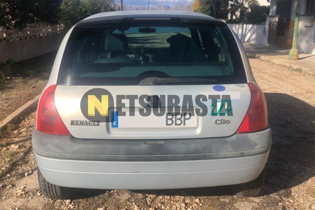 Renault Clio 1.4 16V 2000