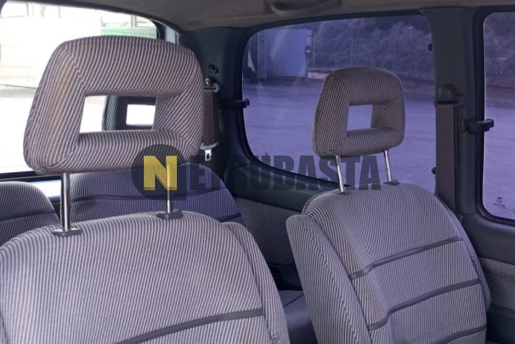 Nissan Serena 2.0 1994