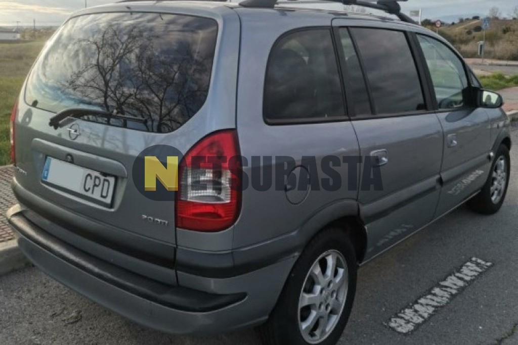 Opel Zafira 2.2 DTi 16V 2003