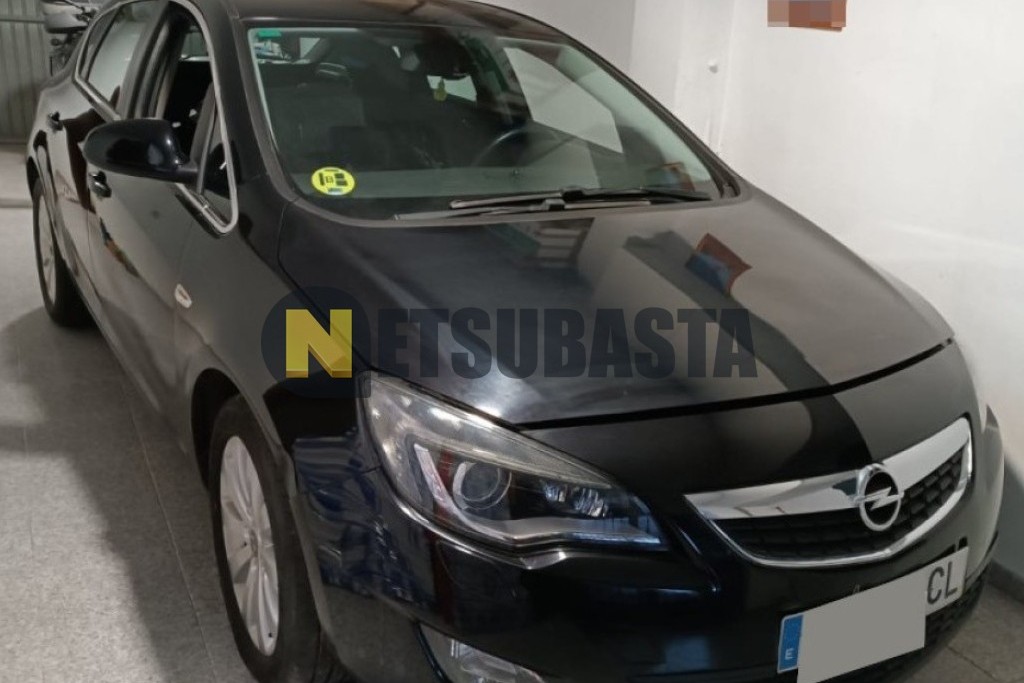 Opel Astra 1.7 CDTi 2011