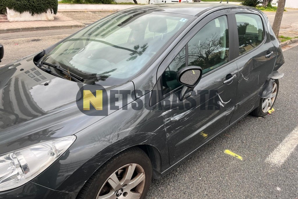 Peugeot 308 1.6 HDi 2013