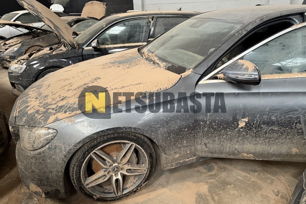 Mercedes-Benz E 220 d 9G-TRONIC 2017