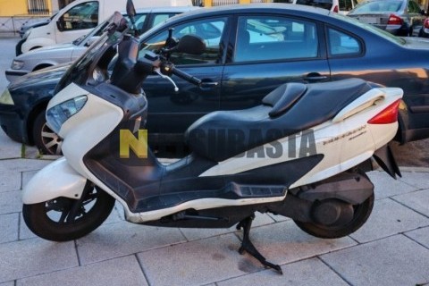 Vespa GTS 125 2008