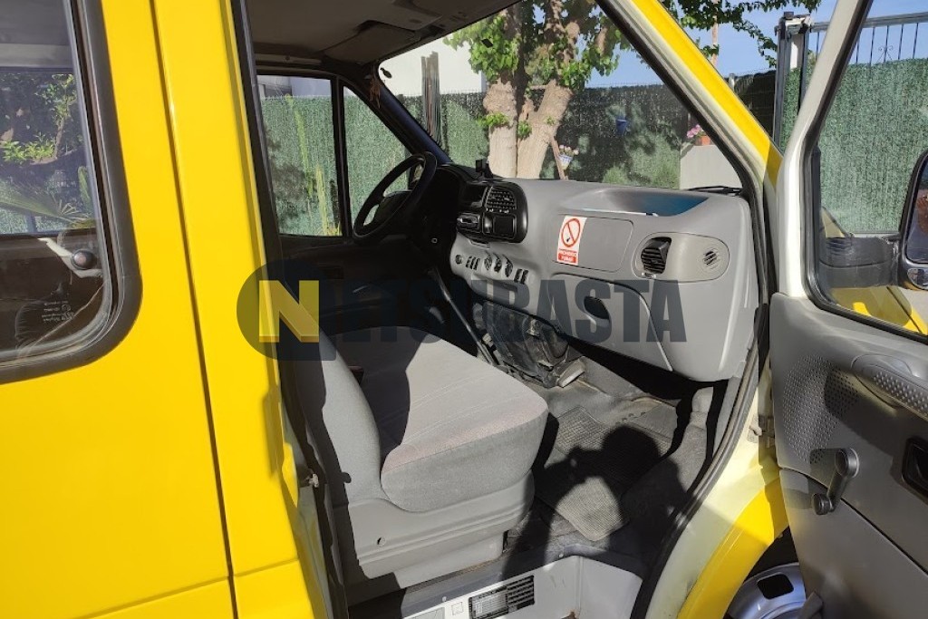 Ford Transit 2.5 TD Grúa 1995