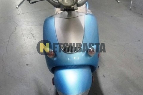 Suzuki AN 250 Burgman 2001
