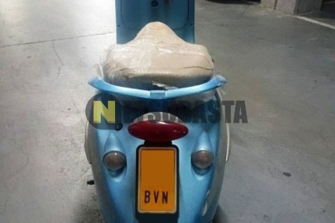 Suzuki AN 250 Burgman 2001