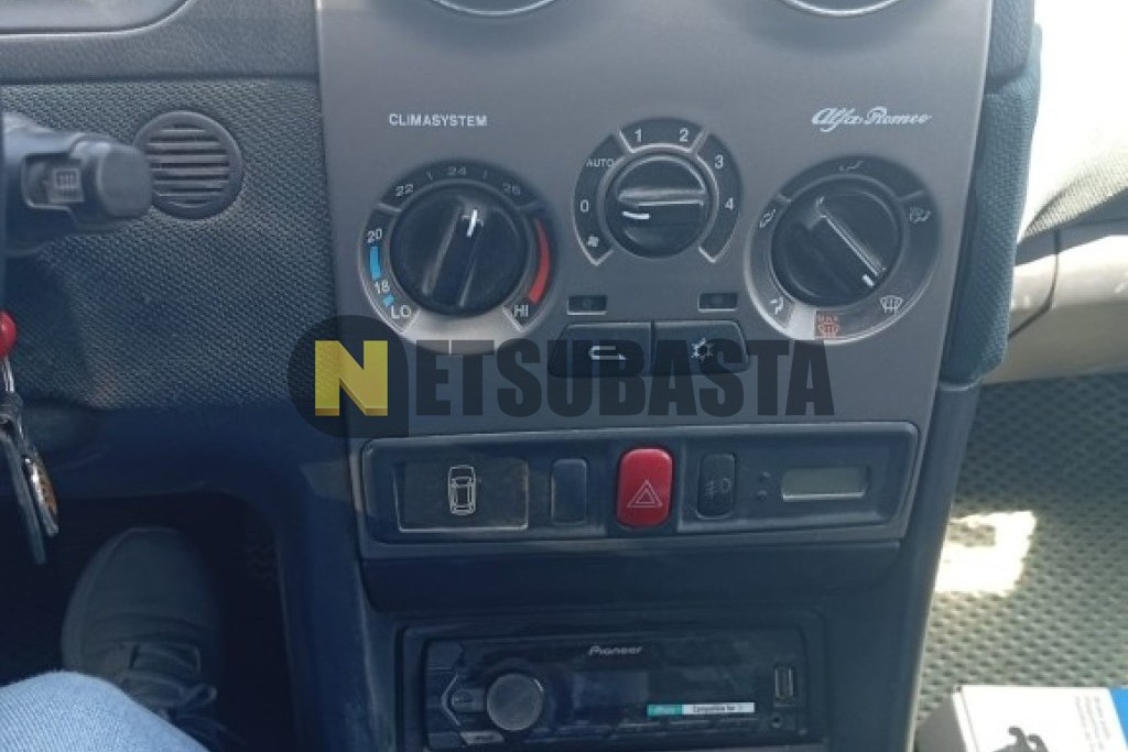 Alfa Romeo 146 1.9 JTD 1999