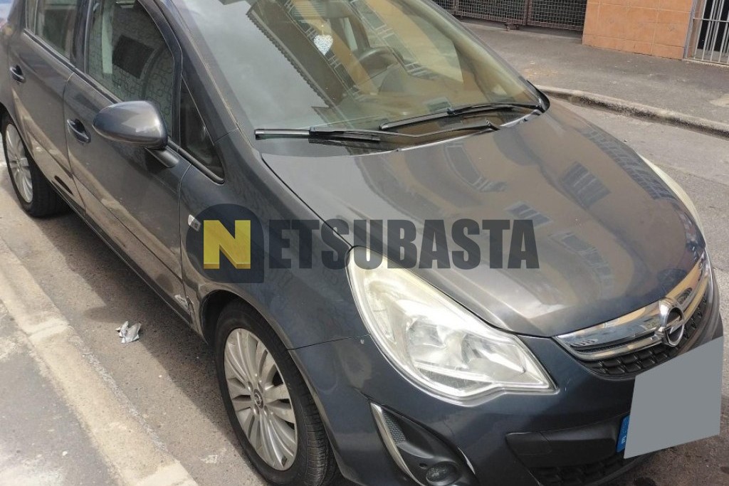 Opel Corsa 1.2 Easytronic 2013