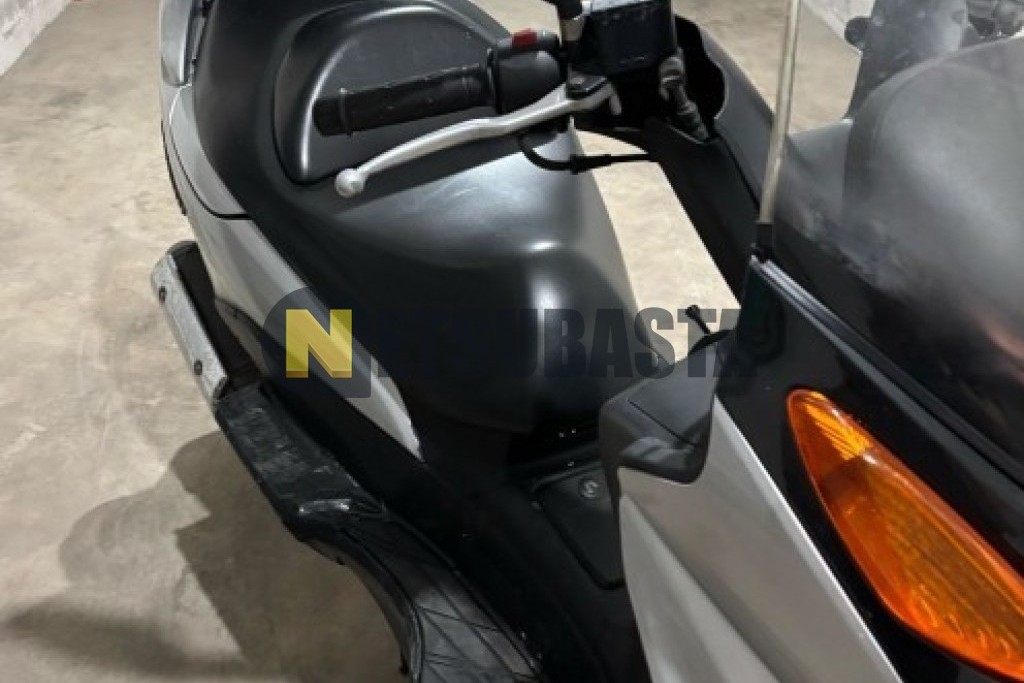 Suzuki Burgman 150 2002