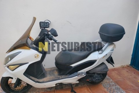 Suzuki Burgman 150 2002