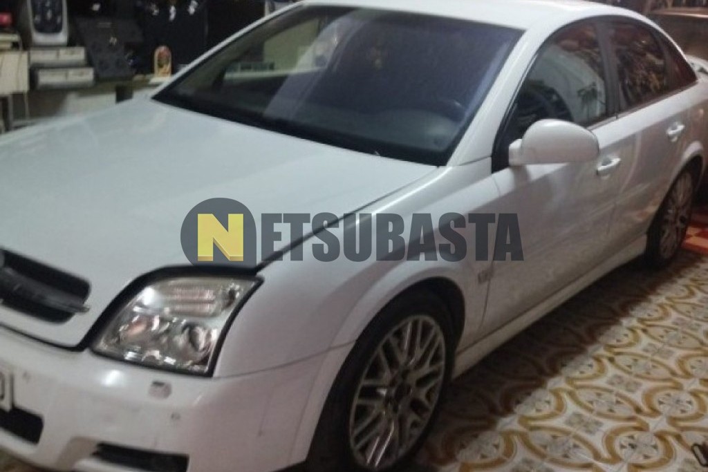 Opel Vectra 3.0 V6 CDTi Active Select 2005