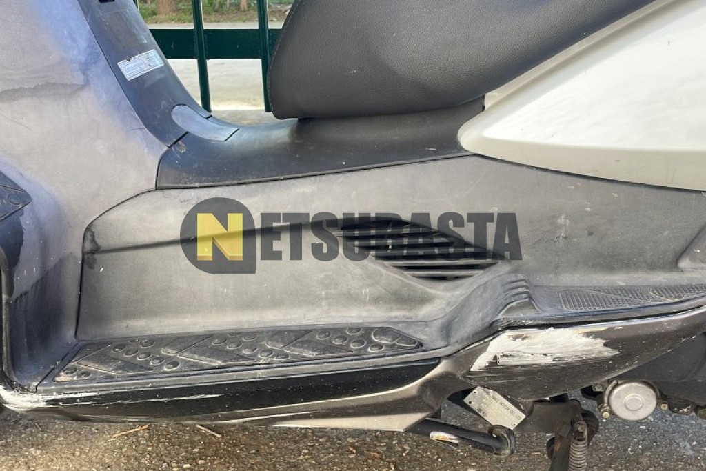 Kymco Super Dink 125i ABS 2013