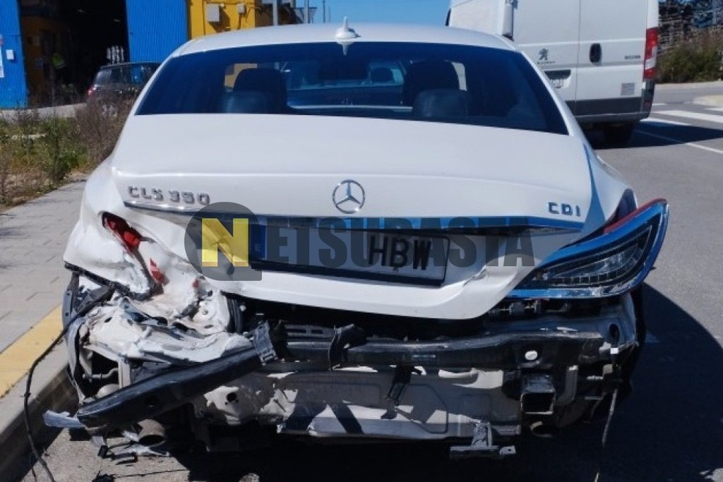 Mercedes-Benz CLS 350 CDI BlueEFFICIENCY 2011