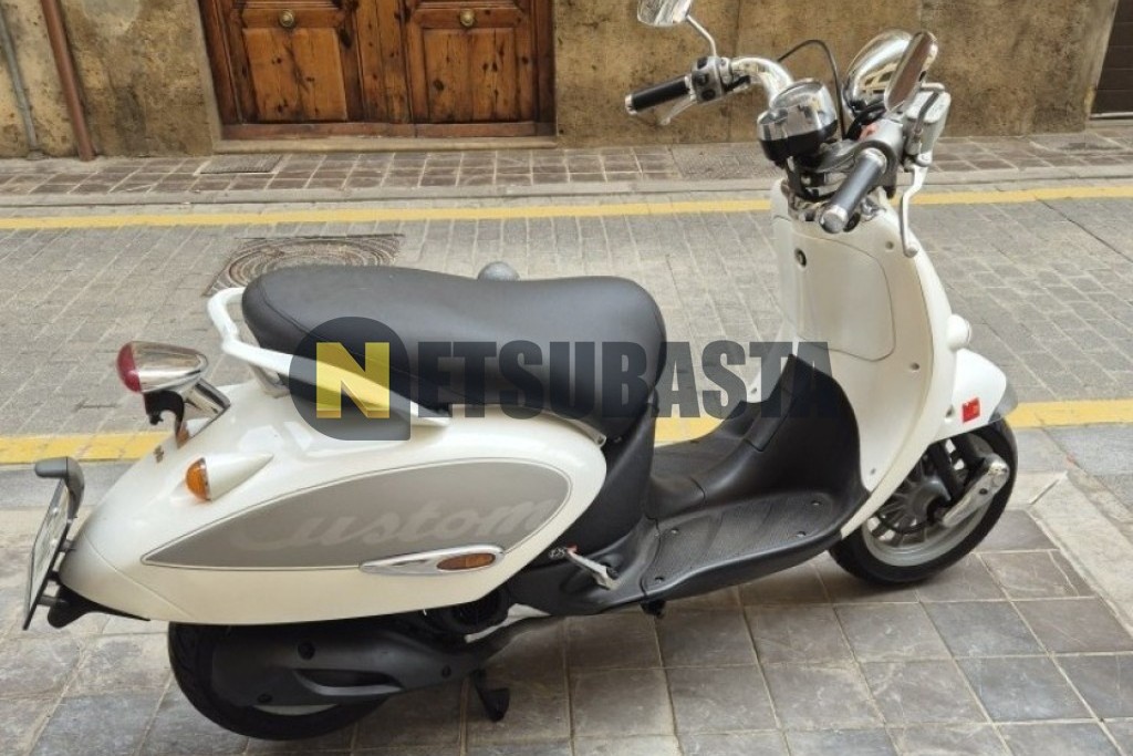 Aprilia Compay 125 Custom 2012