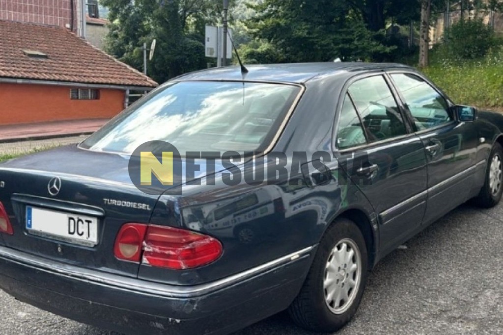 Mercedes-Benz E 290 TD 1996