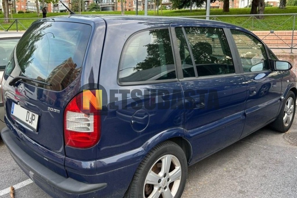 Opel Zafira 2.0 DTi 2005