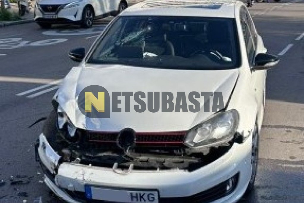 Volkswagen Golf GTI 2.0 TSI DSG 2012
