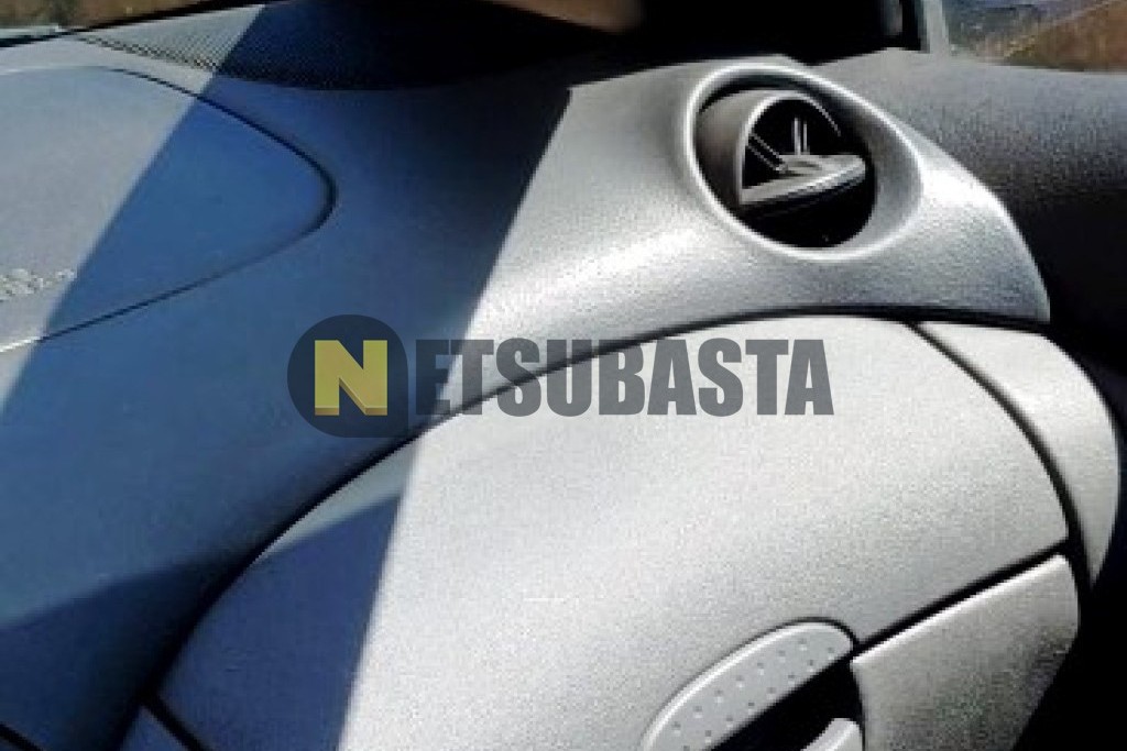 Toyota Yaris 1.3 2000