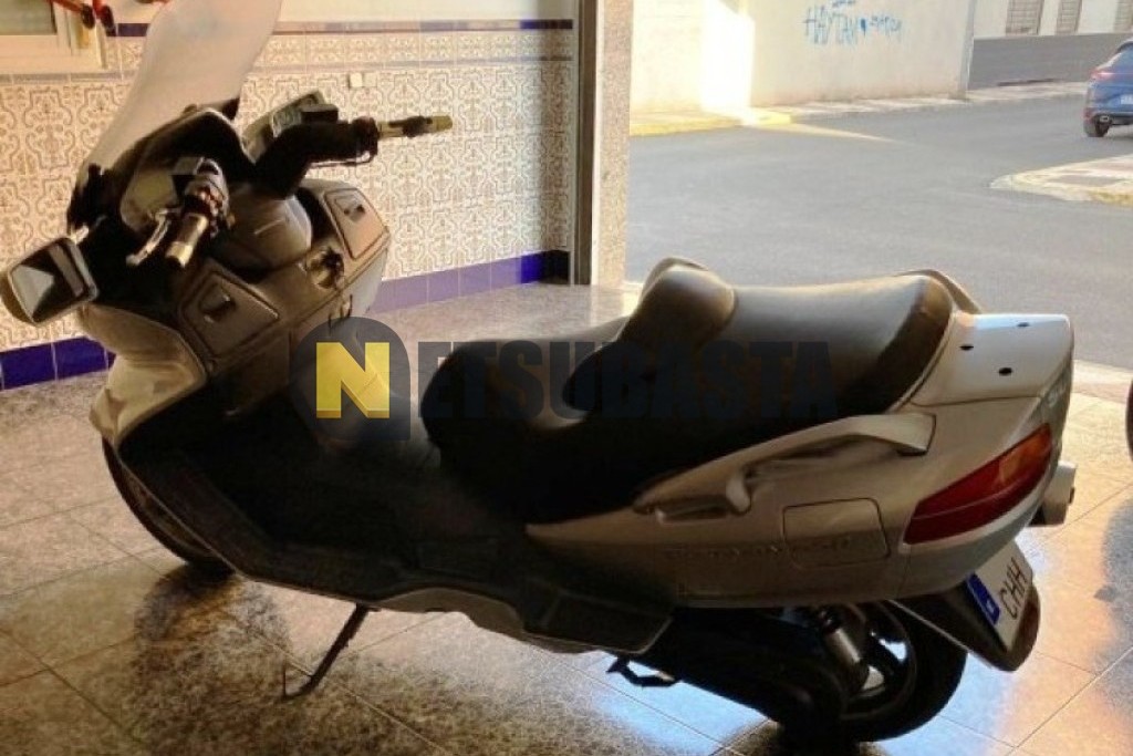 Suzuki AN 650 Burgman 2003